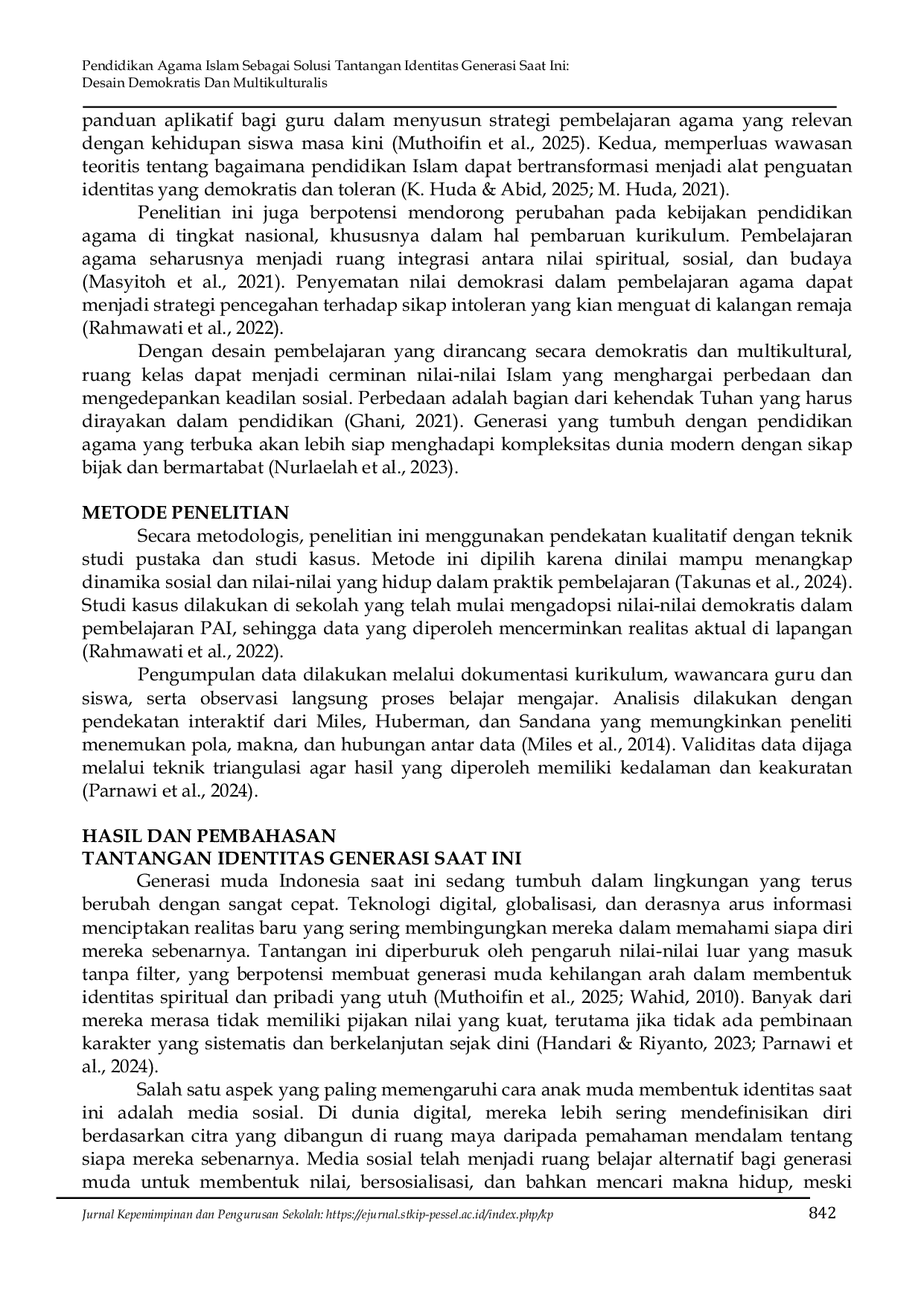 JURIS Pendidikan Agama Islam Sebagai Solusi Tantangan Identitas Generasi Saat Ini Desain Demokratis Dan Multikulturalis