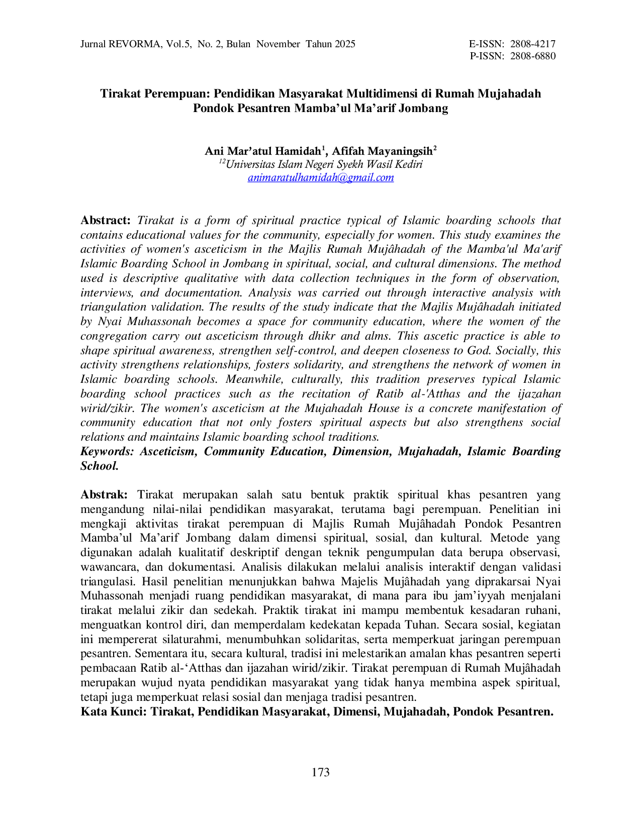 JURIS Tirakat Perempuan Pendidikan Masyarakat Multidimensi di Rumah Mujahadah Pondok Pesantren Mamba ul Ma arif Jombang
