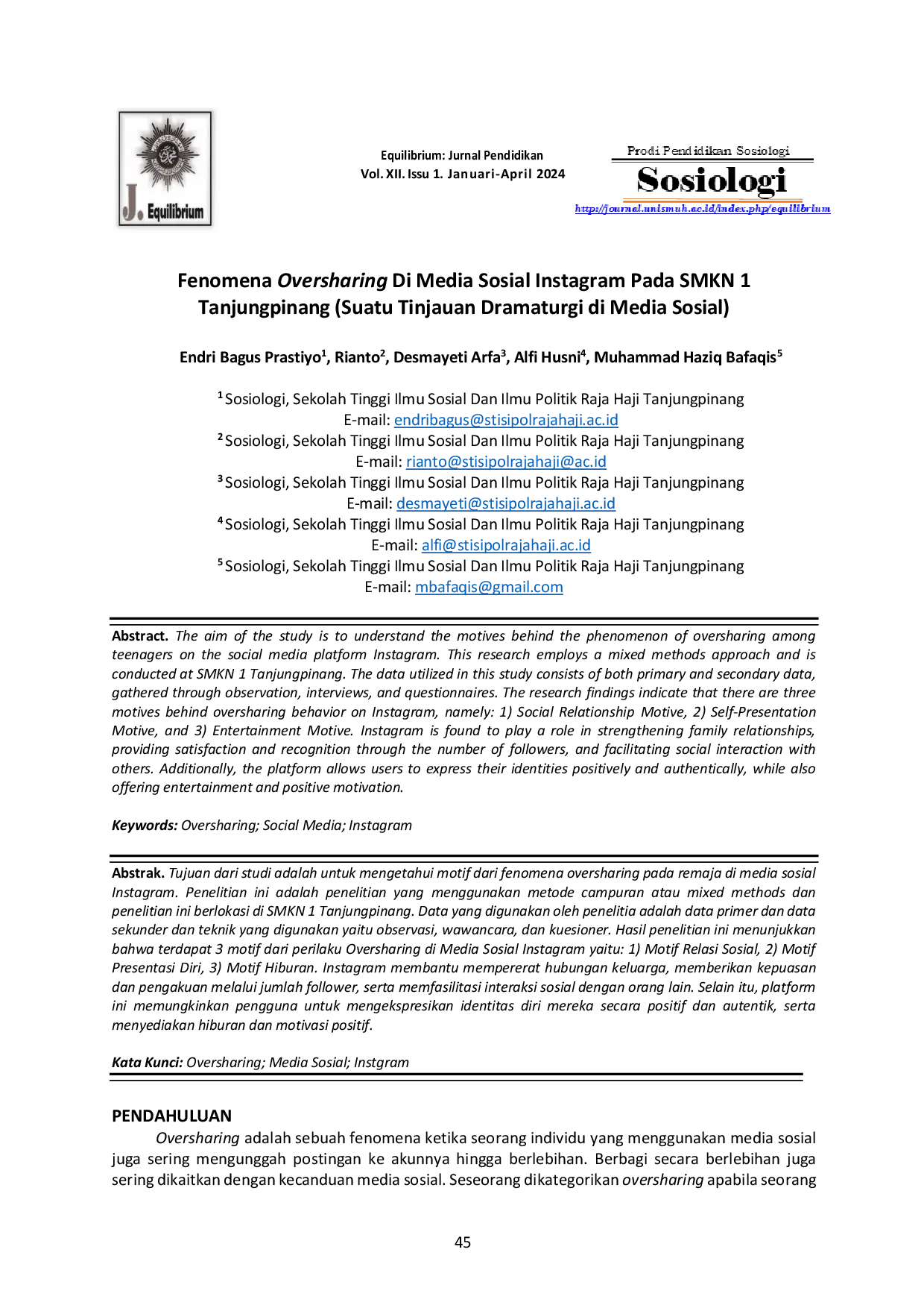 JURIS Fenomena Oversharing Di Media Sosial Instagram Pada SMKN 1 Tanjungpinang Suatu Tinjauan Dramaturgi di Media Sosial