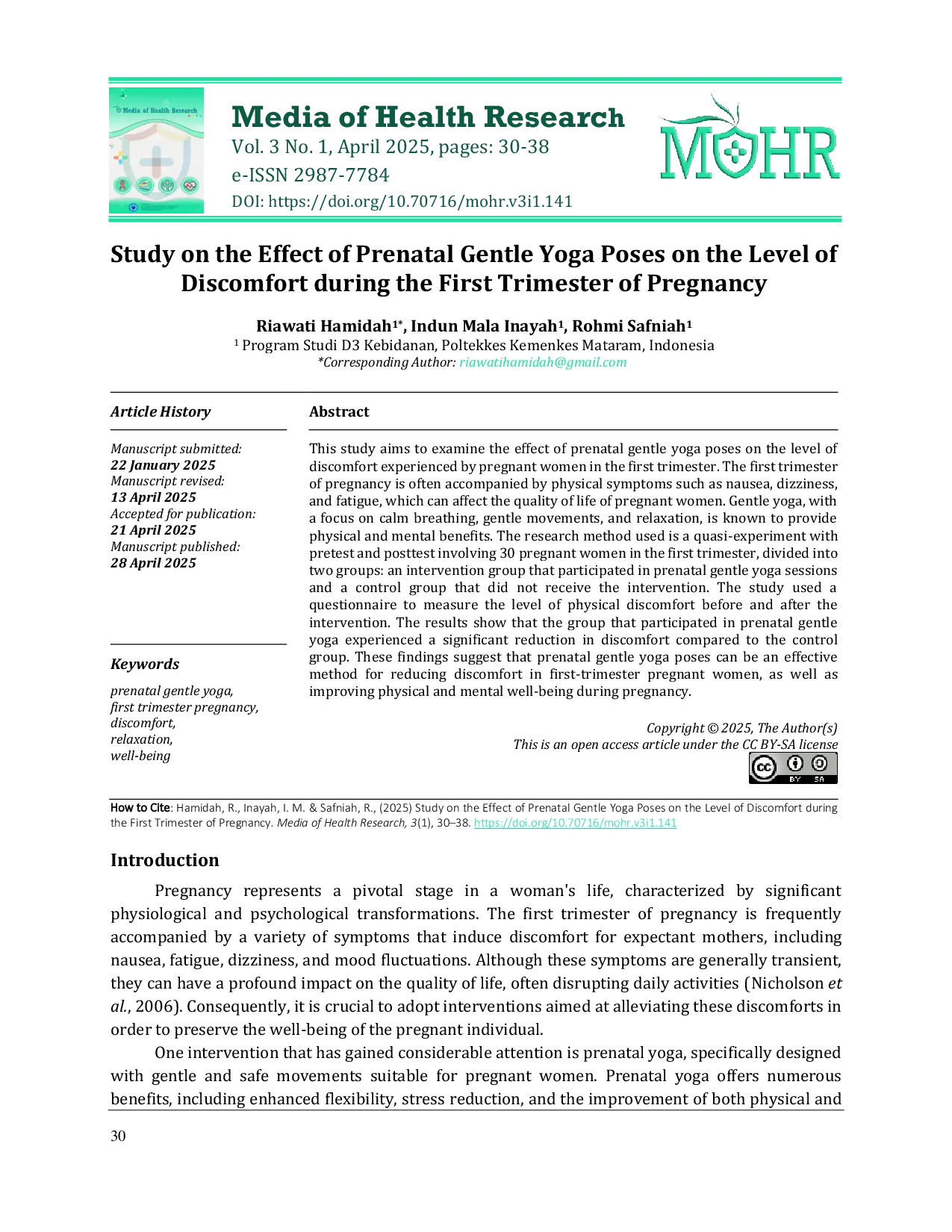 JURIS Study on the Effect of Prenatal Gentle Yoga Poses on the Level of Discomfort during the First Trimester of Pregnancy
