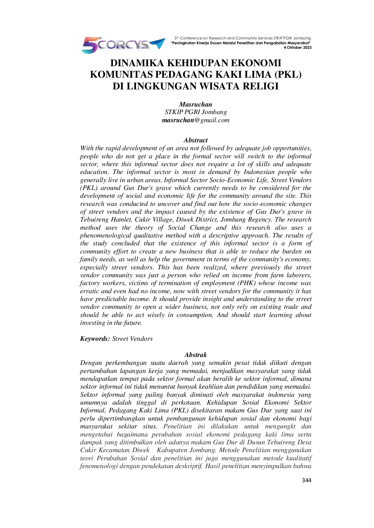 JURIS DinAUamika Kehidupan Ekonomi Komunitas Pedagang Kaki Lima PKL di Lingkungan Wisata Religi