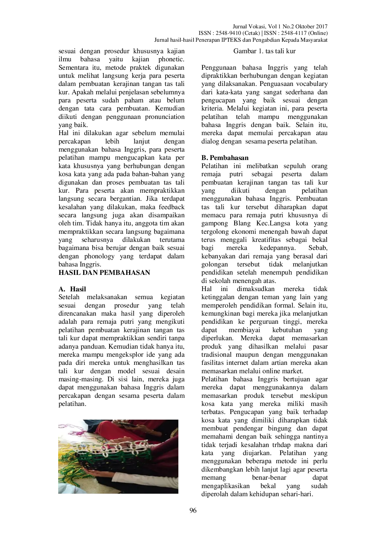 JURIS Meningkatkan Penggunaan Bahasa Inggris Melalui Kerajinan Tangan Tali Kur Bagi Remaja Putri di Gampong Blang