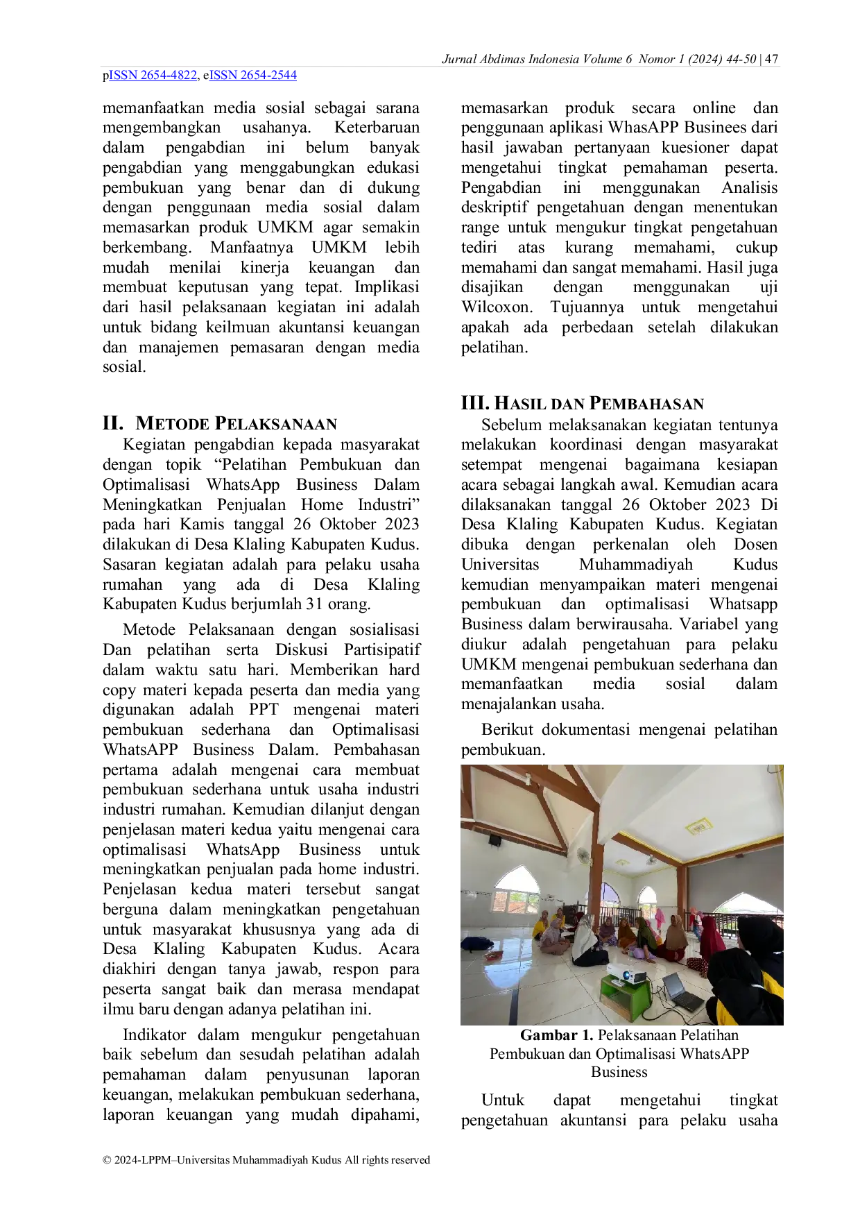 JURIS Pelatihan Pembukuan dan Optimalisasi WhatsApp Business dalam Meningkatkan Pengetahuan Pelaku Industri Rumahan