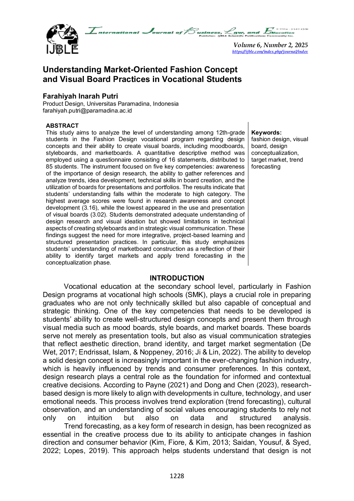 JURIS Understanding Market Oriented Fashion Concept and Visual Board Practices in Vocational Students