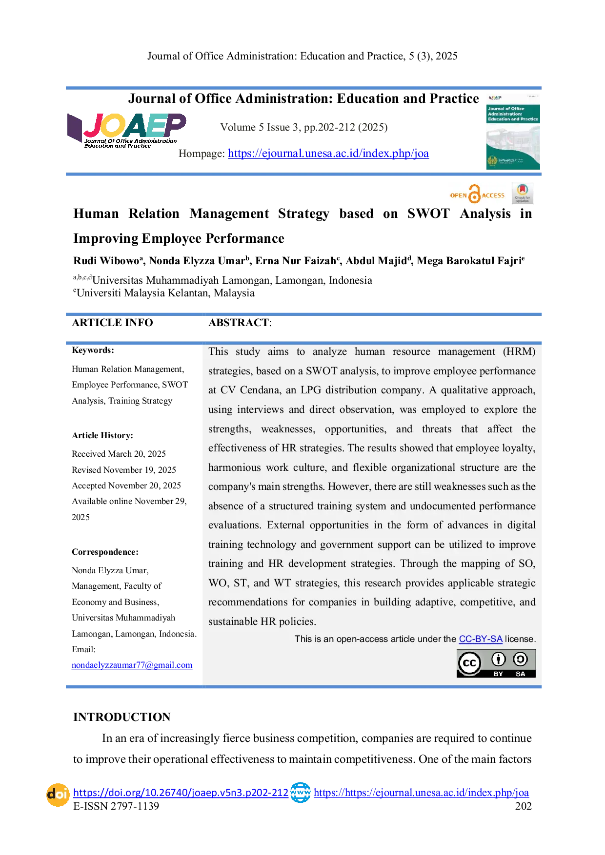 JURIS Human Relation Management Strategy based on SWOT Analysis in Improving Employee Performance